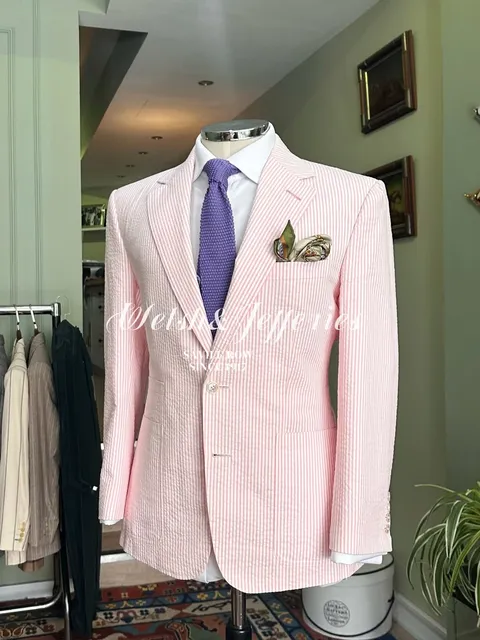 Cherry-blossom seersucker, knitted lilac tie